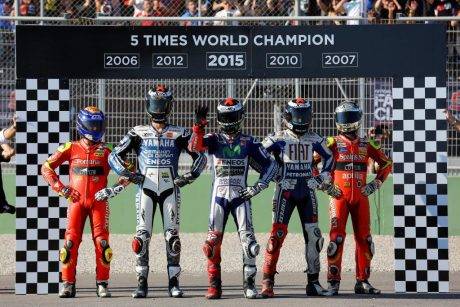 Jorge-Lorenzo-2015-MotoGP-World-Champion-01
