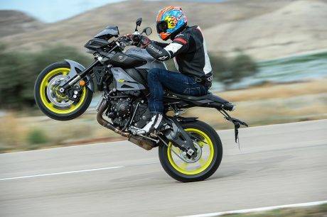 yamaha MT10 (4)